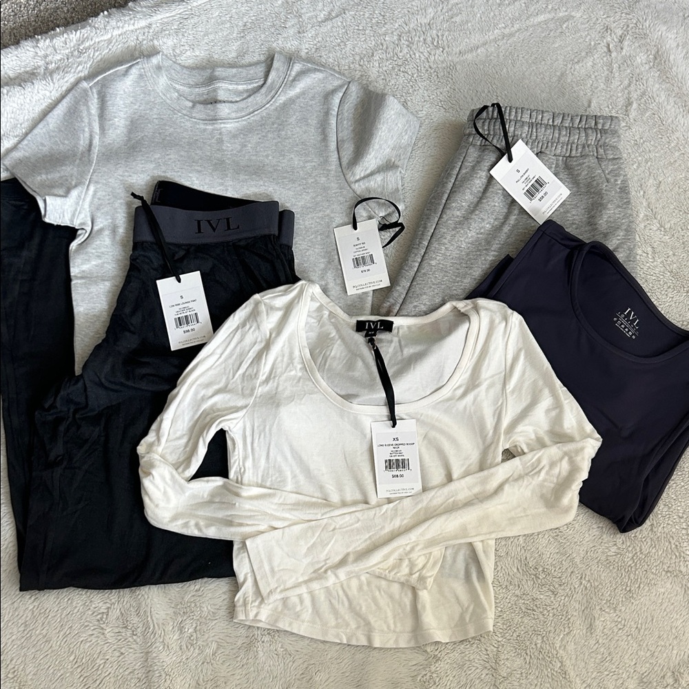 IVL Activewear Bundle in Gray, Black, and White Size Small XS NWT